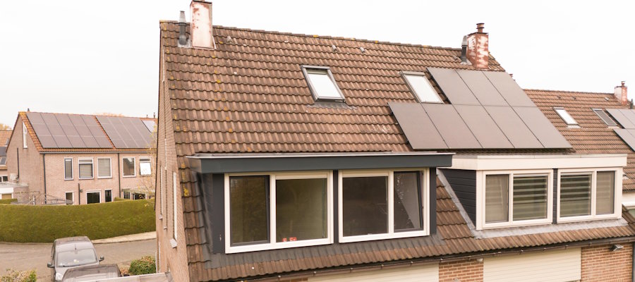 De prijs van een dakkapel wordt door verschillende factoren beïnvloed.